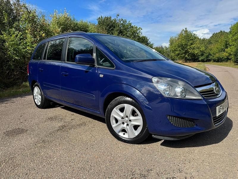 Blue Used 2014 Vauxhall Zafira MPV | £4,795 (Fair price) - Image 1/4