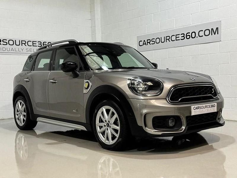 Used Mini Cooper Countryman Sport 224 HP (164 kW) 2020 Silver SUV