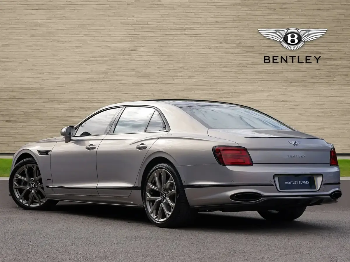 Used Bentley Flying Spur 635 HP (467 kW) 2023 Grey Sedan