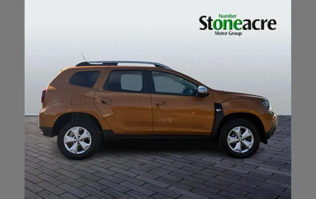 Used Dacia Duster Comfort 128 HP (94 kW) 2021 Orange SUV