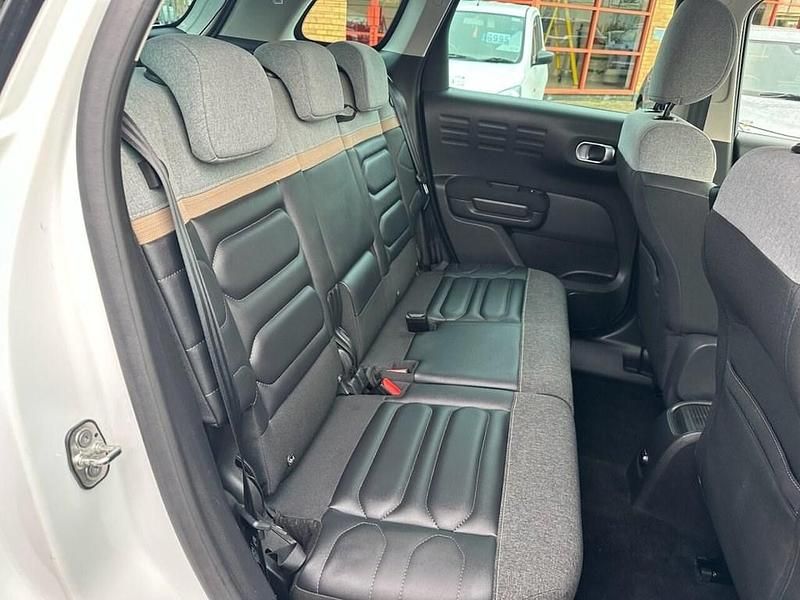 Used Citroën C3 Aircross PureTech 130 HP (95 kW) 2022 White SUV