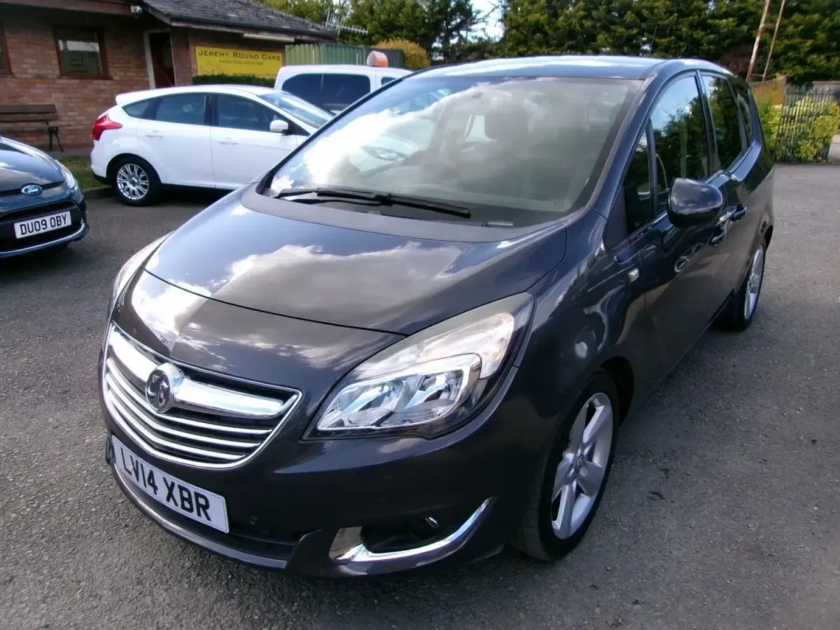 Używany Vauxhall Meriva 2014 Szary Minivan