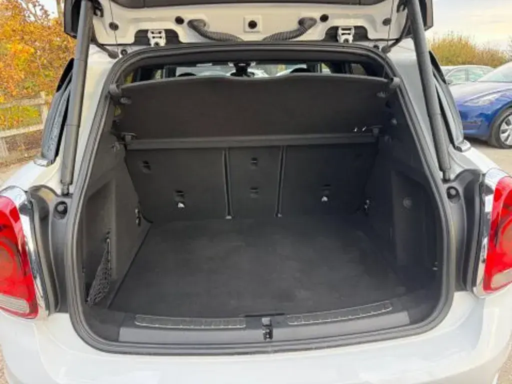 Used Mini Cooper Countryman 2018 White SUV