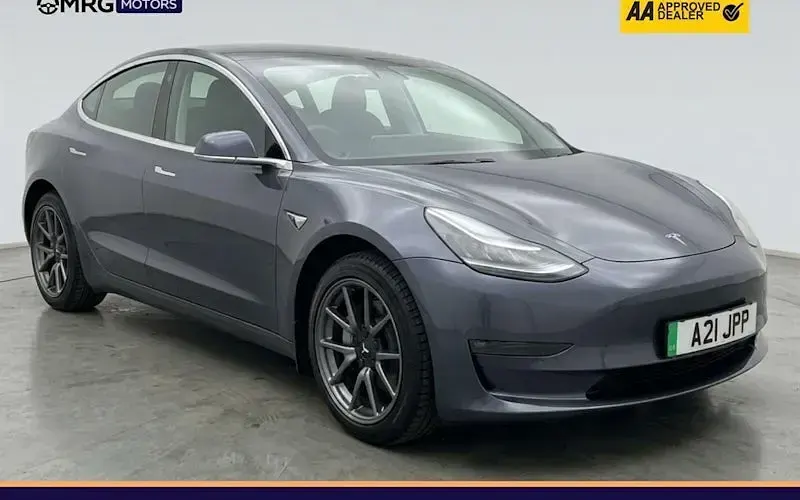 Used Tesla Model 3 Long Range AWD 258 kW (351 HP) 2023 Sedan