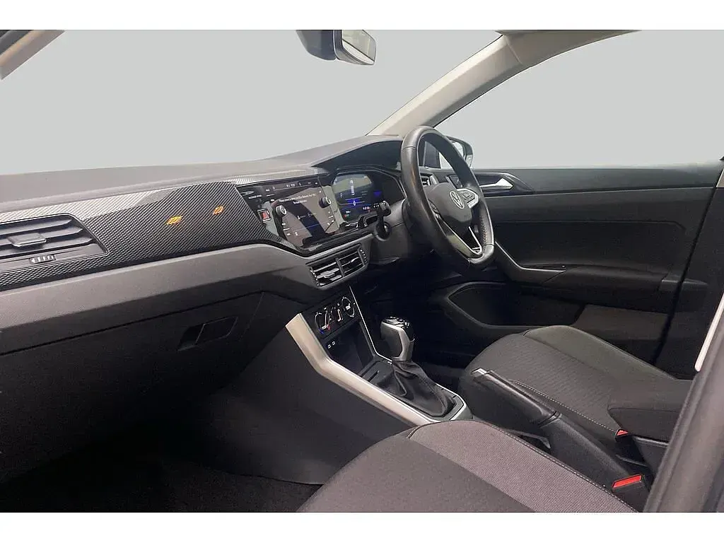 Used VW Polo 95 HP (69 kW) 2024 Hatchback