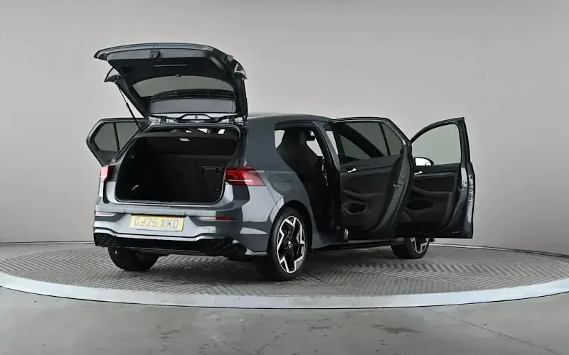 Used VW Golf VIII R-line 150 HP (110 kW) 2025 Grey Hatchback