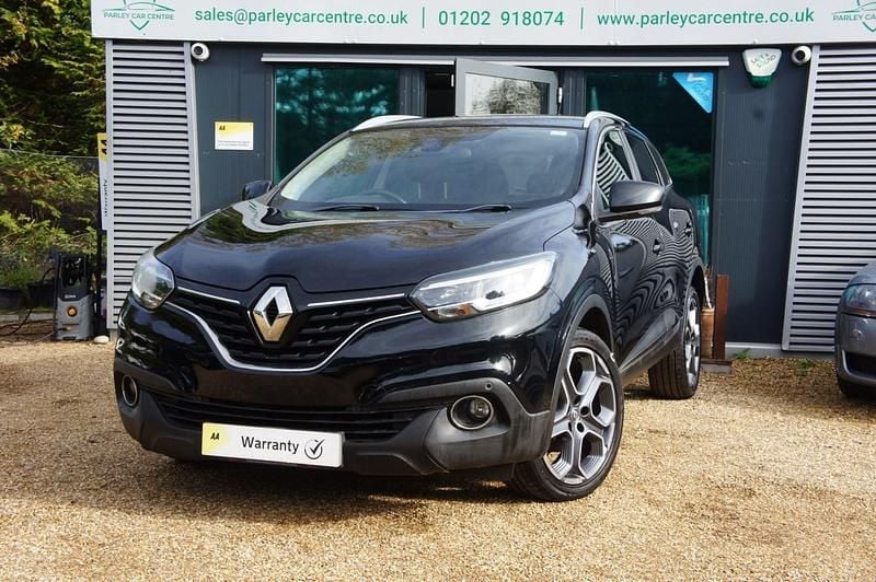 Black Used 2016 Renault Kadjar Dynamique SUV | £6,995 (Good price) - Image 1/4
