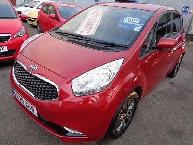 Used Kia Venga 123 HP (90 kW) 2015 Red Hatchback