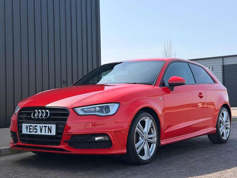 Used Audi A3 S-Line 125 HP (91 kW) 2015 Red Hatchback