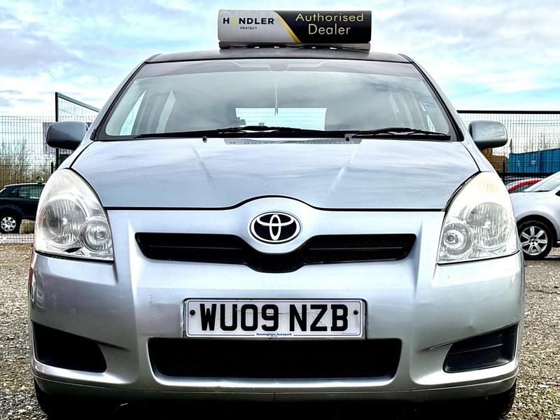 Used Toyota Verso SR 2009 Silver MPV