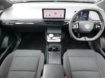 Used MG MG4 EV SE 125 kW (170 HP) 2023 Black Hatchback