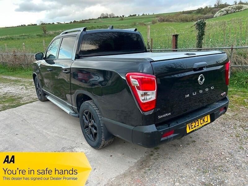 Used Ssangyong (KGM) Musso 199 HP (146 kW) 2023 Black Pickup