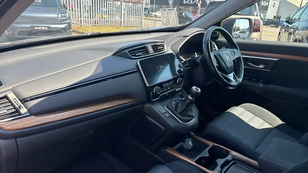 Used Honda CR-V SE 190 HP (139 kW) 2020 Brown SUV