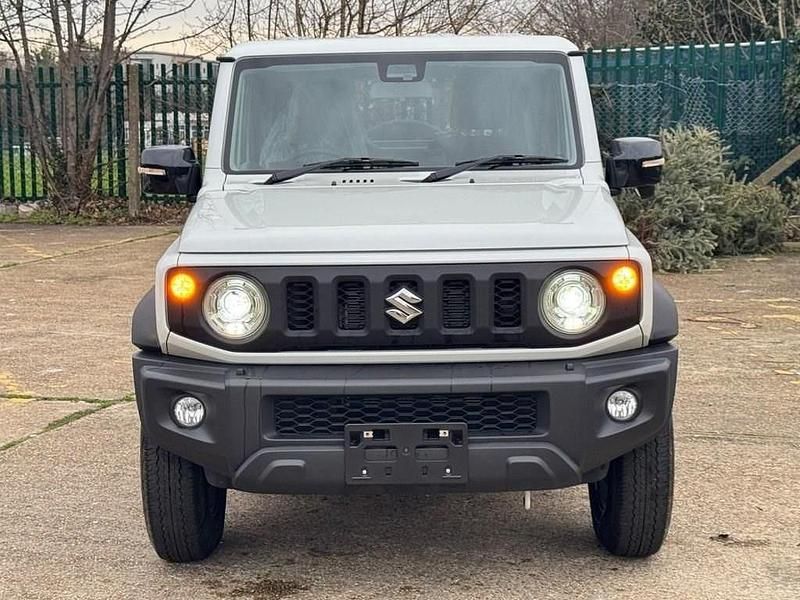Used Suzuki Jimny 101 HP (74 kW) 2024 White/black SUV