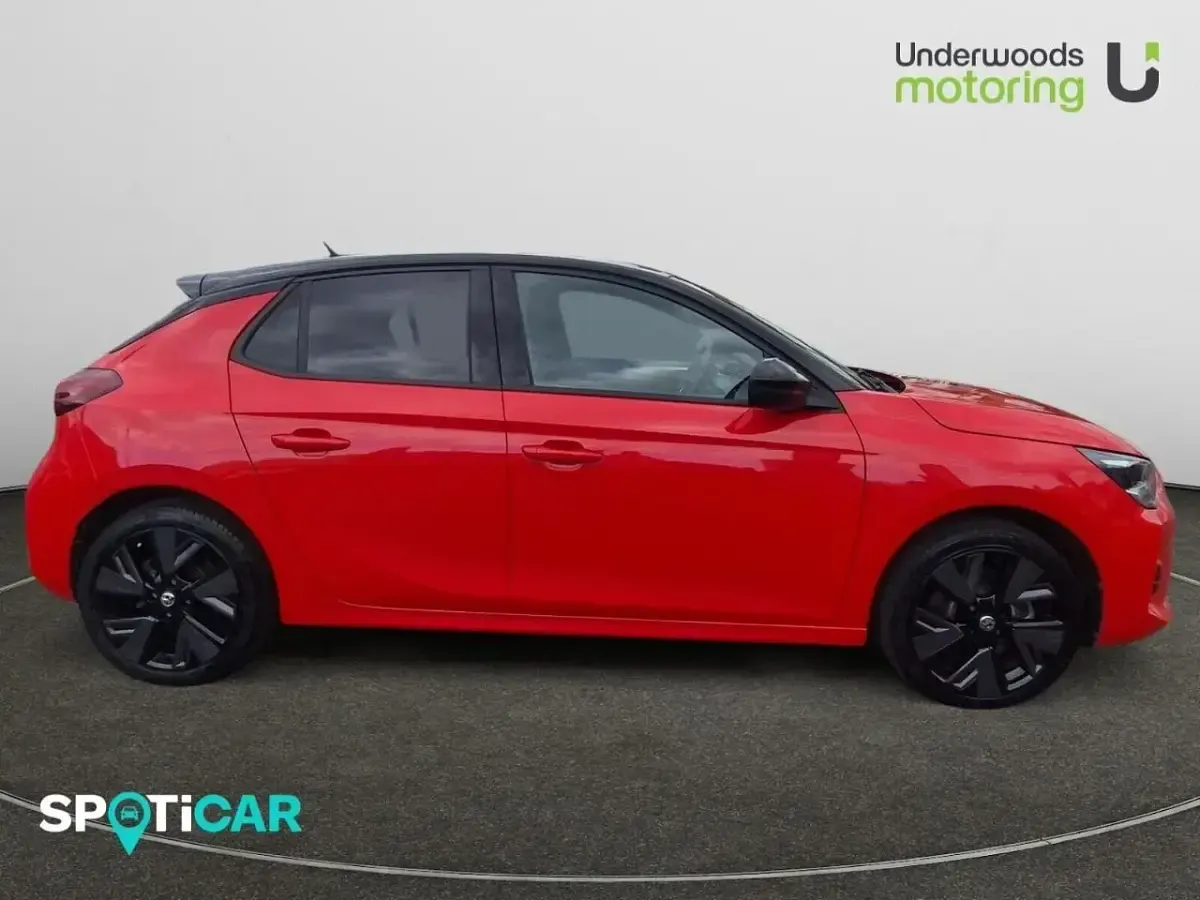 Used Vauxhall Corsa-e Edition 98 kW (134 HP) 2022 Red Hatchback