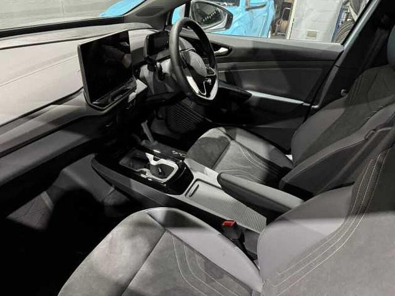 Used VW ID.4 Pure 125 kW (170 HP) 2025 Silver SUV