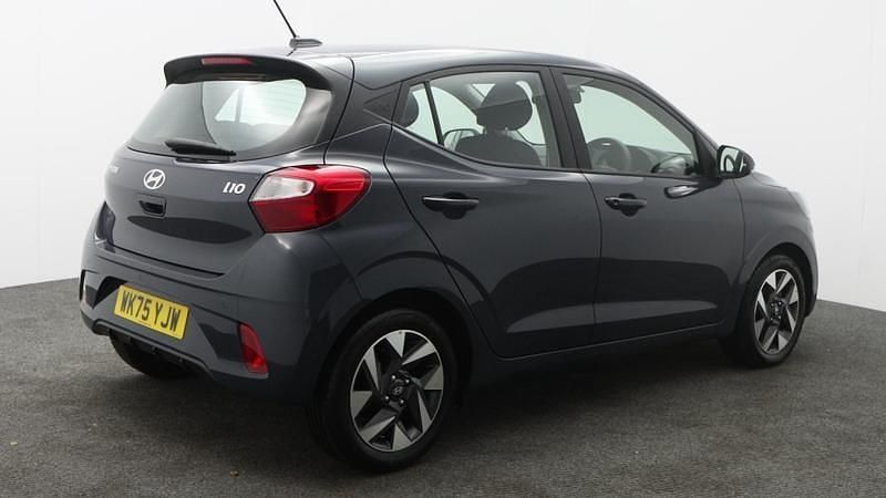 Używany Hyundai i10 Advanced 63 KM (46 kW) 2025 Szary Hatchback