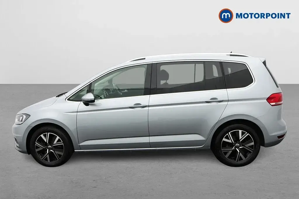 Used VW Touran SEL 2025 Silver MPV