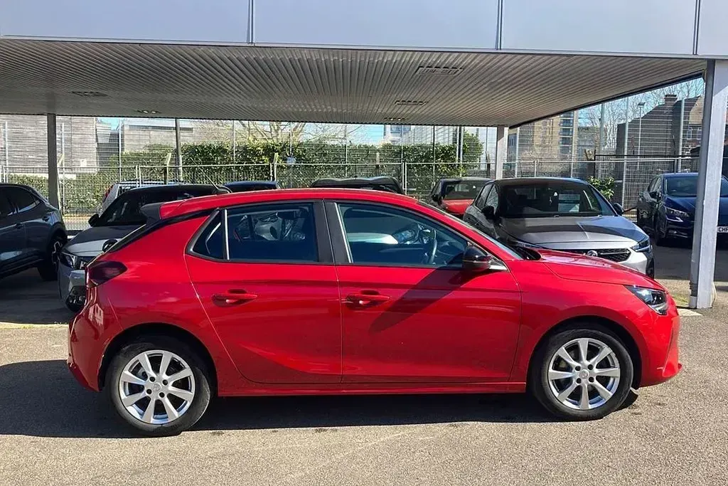 Used Vauxhall Corsa Edition 100 HP (73 kW) 2022 Red Hatchback