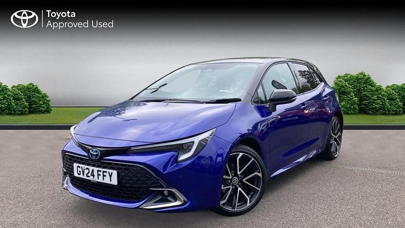 Used Toyota Corolla 140 HP (102 kW) 2024 Juniper blue bitone Hatchback