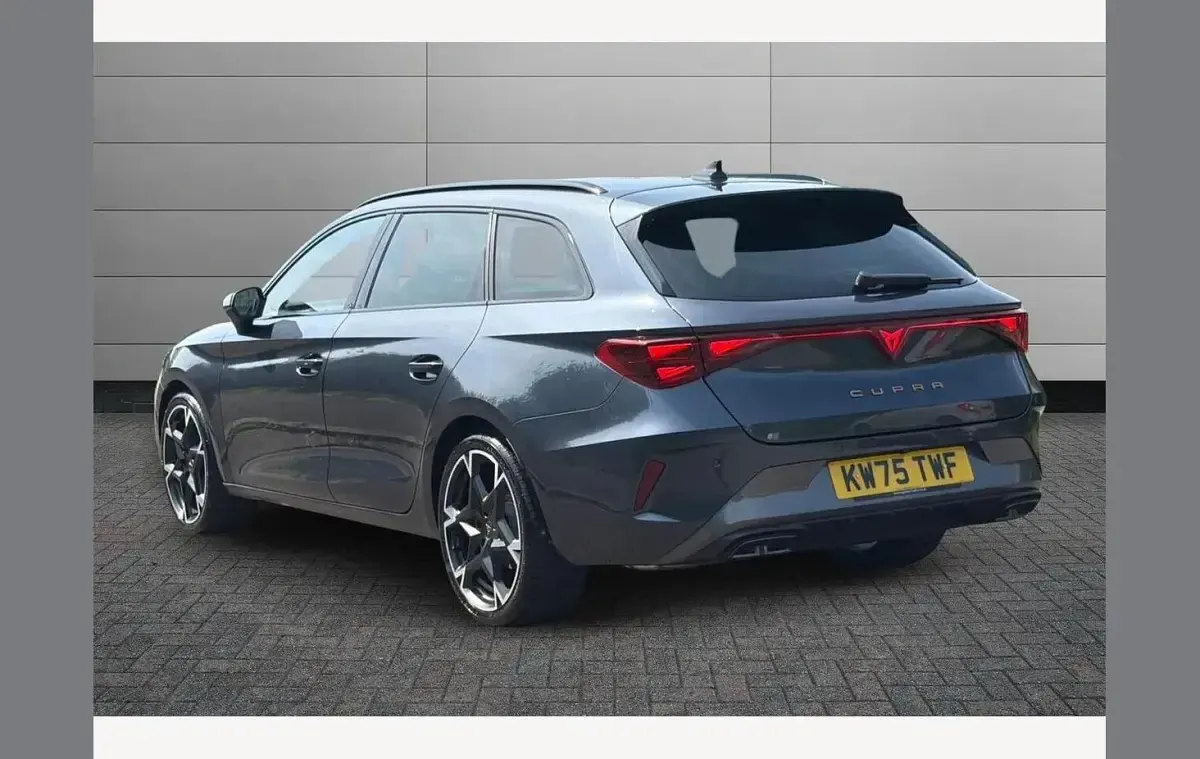 New Cupra Leon 150 HP (110 kW) 2026 Grey Estate