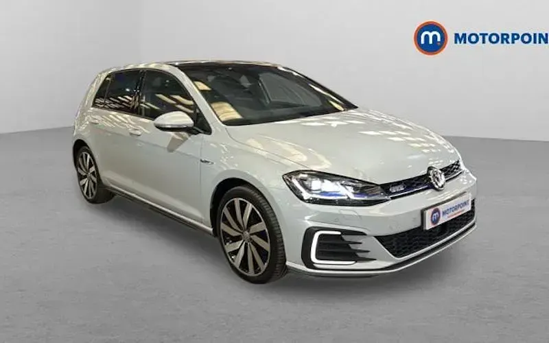 Używany VW Golf VII Advance 204 KM (150 kW) 2020 Hatchback