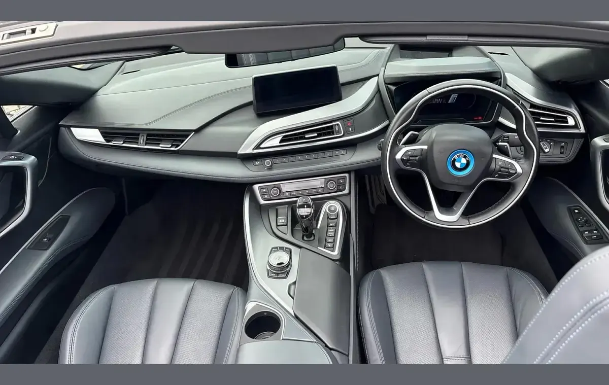 Used BMW i8 Comfort Edition 368 HP (270 kW) 2019 Orange Cabriolet
