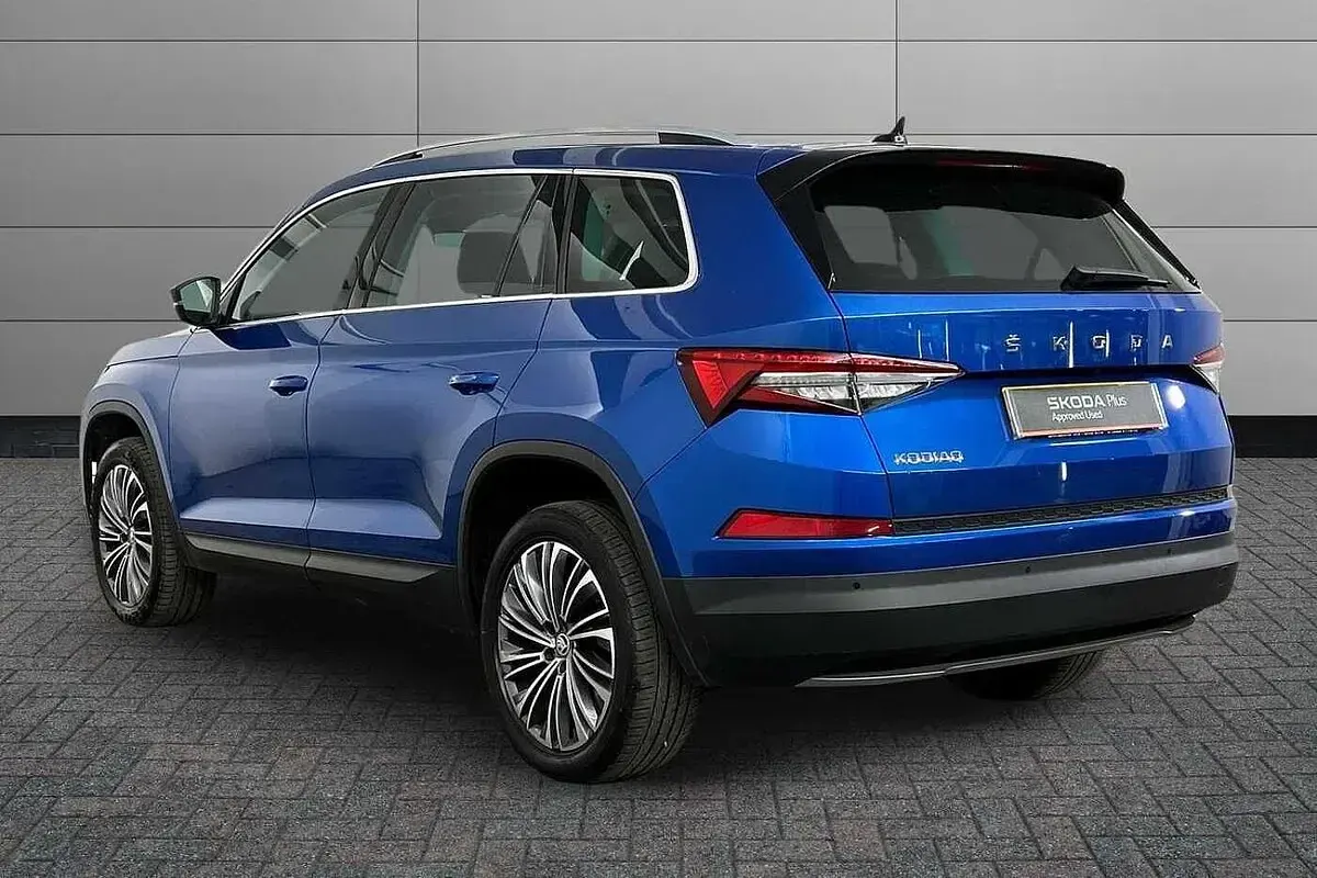 Second-hand Skoda Kodiaq SE L Executive 150 CP (110 kW) 2023 Albastru SUV