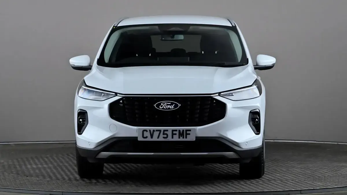Used Ford Kuga Titanium 150 HP (110 kW) 2025 White SUV