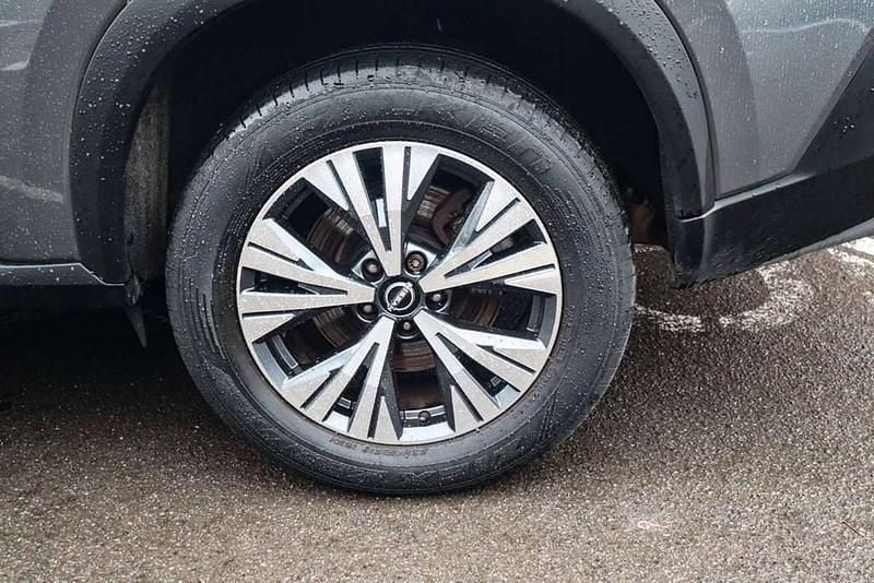 Used Nissan X-Trail N-Connecta 213 HP (156 kW) 2023 Grey SUV