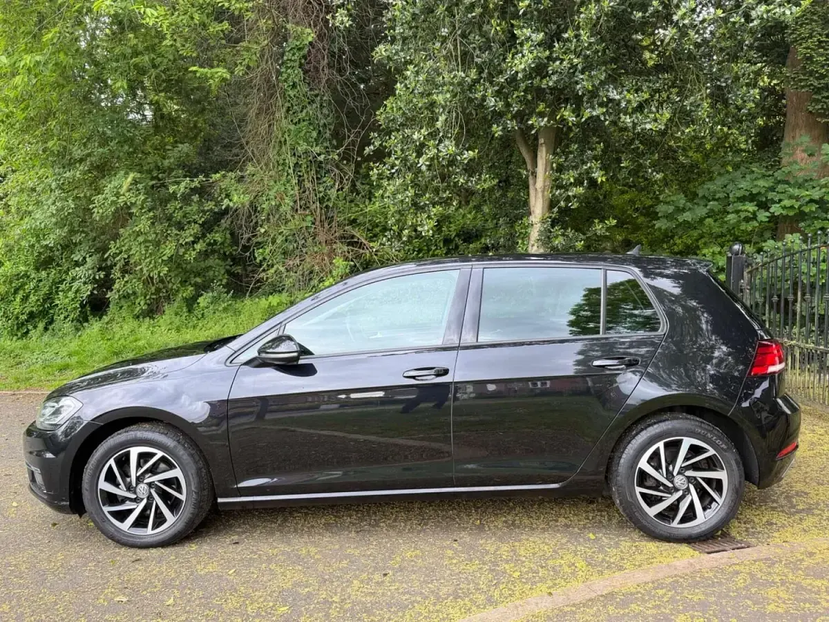 Used VW Golf VII Edition 150 HP (110 kW) 2020 Black Hatchback