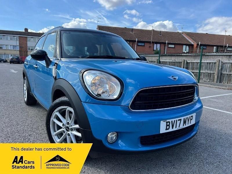 Blue Used 2017 Mini Cooper D Countryman SUV | £5,495 (Super price) - Image 1/4