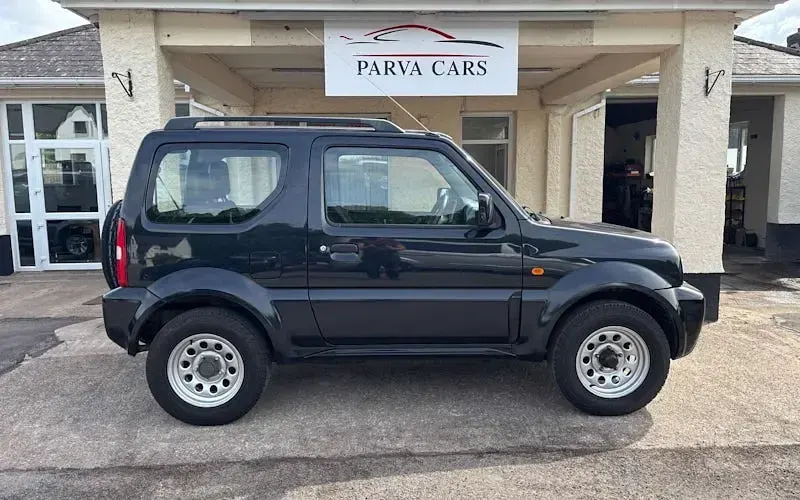 Used Suzuki Jimny SZ3 86 HP (63 kW) 2013 SUV