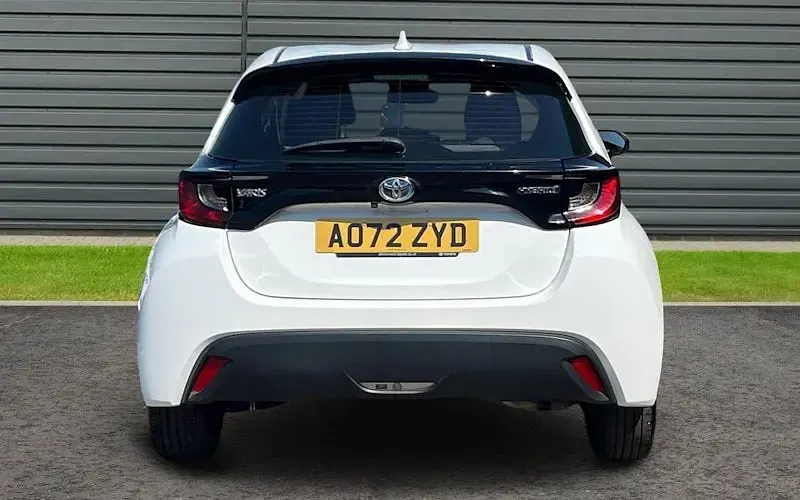 Used Toyota Yaris 116 HP (85 kW) 2026 Hatchback