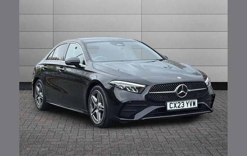 Used Mercedes A180 Executive 134 HP (98 kW) 2023 Black Sedan