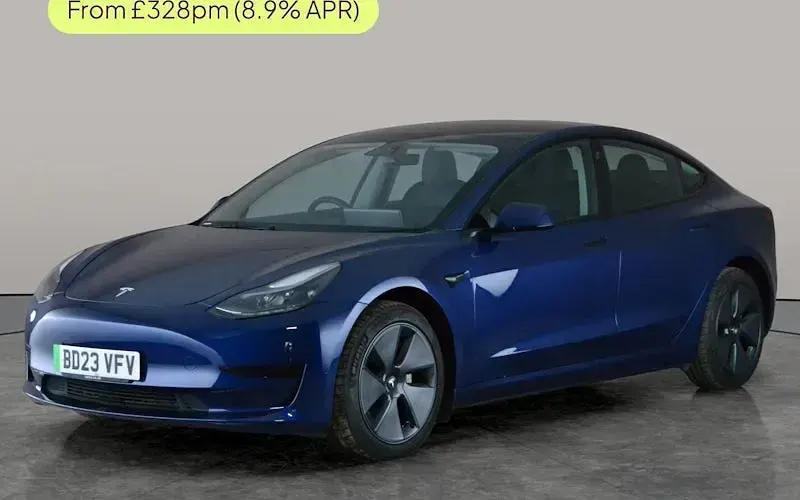 Używany Tesla Model 3 RWD 208 kW (283 KM) 2023 Sedan/Limuzyna