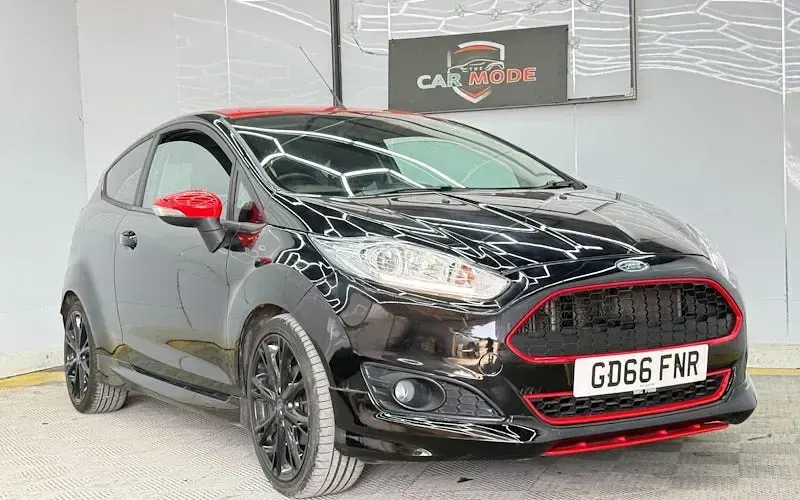Käytetty Ford Fiesta Zetec 140 HP (102 kW) 2016 Viistoperä