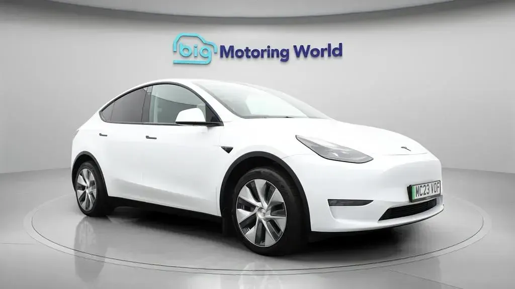 Used Tesla Model Y Long Range AWD 378 kW (514 HP) 2023 SUV