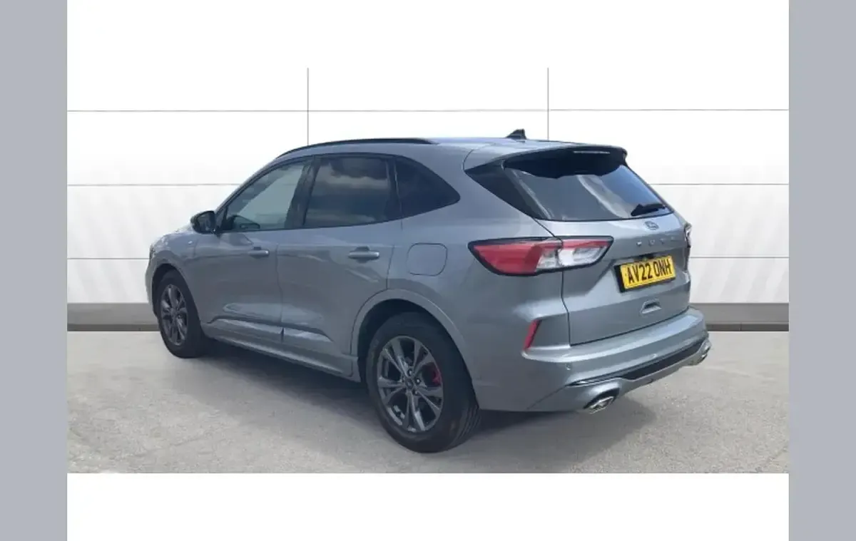 Used Ford Kuga ST-Line 147 HP (108 kW) 2022 Silver SUV