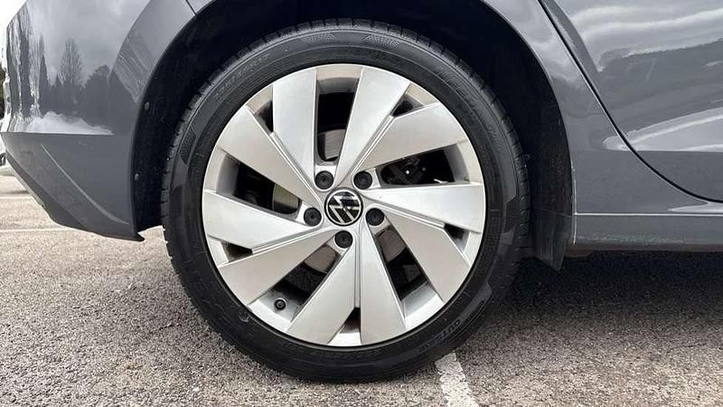 Used VW Golf VIII Style 130 HP (95 kW) 2023 Grey Hatchback