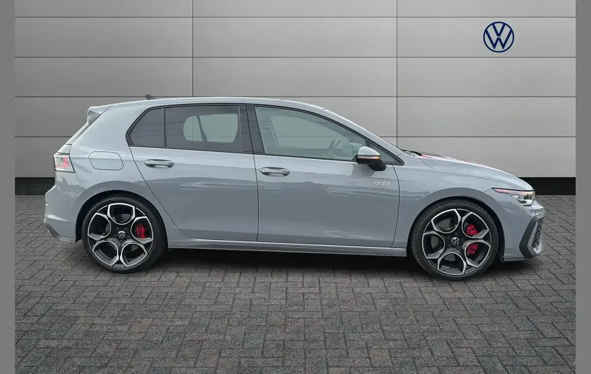 Used VW Golf VIII GTI 261 HP (191 kW) 2026 Grey Hatchback