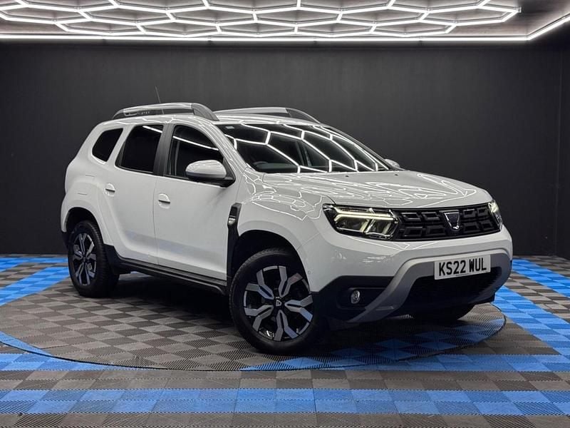 Used Dacia Duster Prestige 91 HP (66 kW) 2022 White SUV