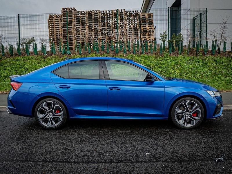 Used Skoda Octavia vRS 245 HP (180 kW) 2023 Blue Hatchback