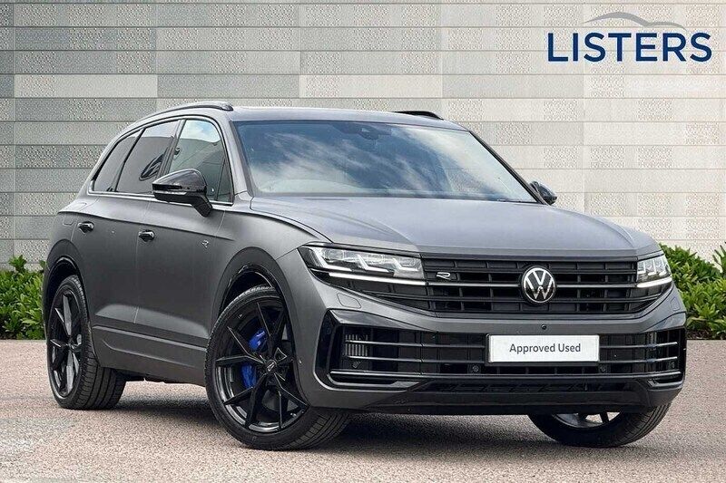 Silicon grey Used 2025 VW Touareg R SUV | £90,000 - Image 1/4