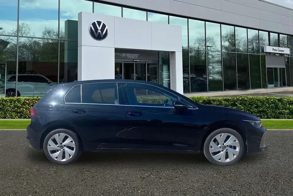 Used VW Golf VIII Style 150 HP (110 kW) 2025 Black Hatchback