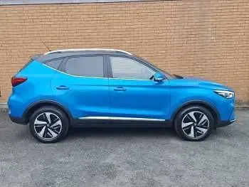 Used MG ZS Trophy Connect 114 kW (156 HP) 2022 Blue SUV