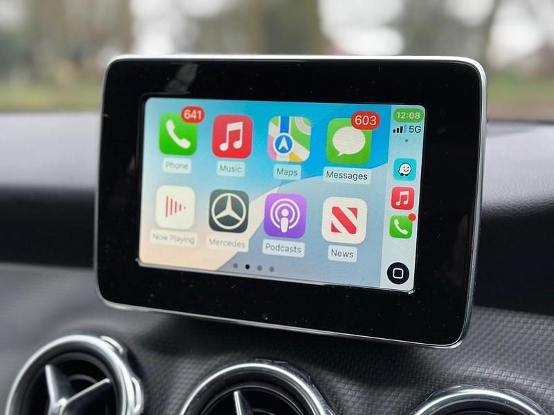 Used Mercedes GLA200 Executive 2017 Red SUV