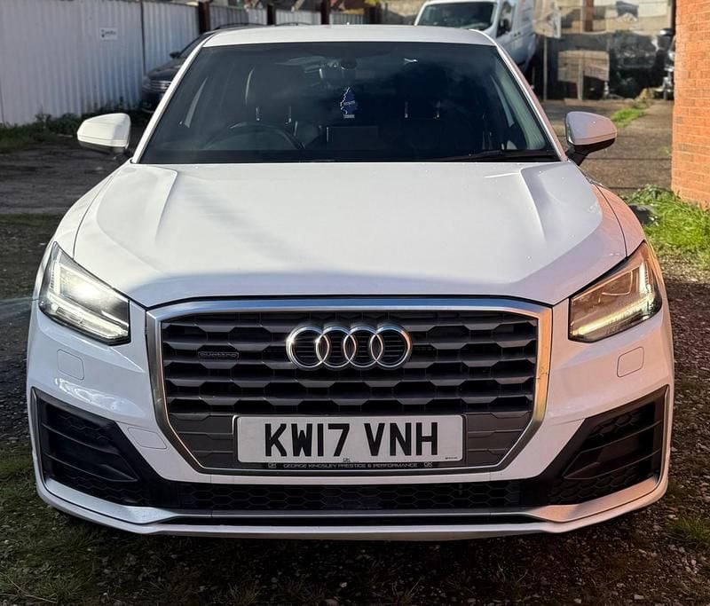 Used Audi Q2 S-Line 150 HP (110 kW) 2017 White SUV