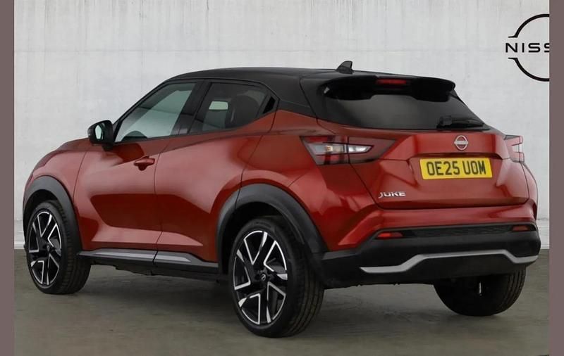 Used Nissan Juke Tekna+ 114 HP (83 kW) 2025 Red SUV