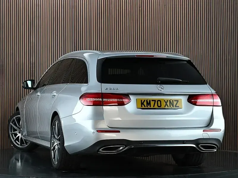 Used Mercedes E200 AMG line 184 HP (135 kW) 2020 Silver Estate